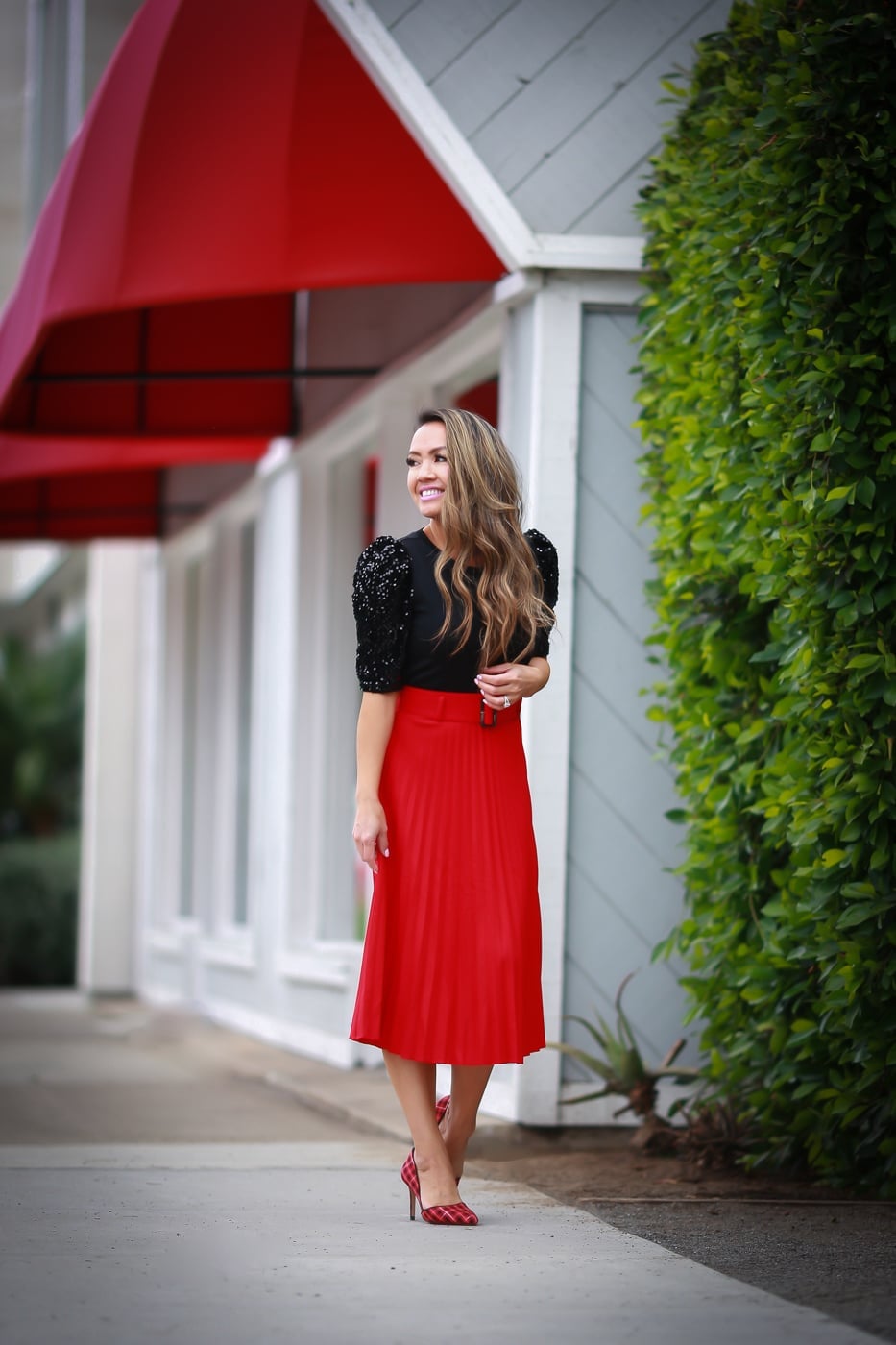 Red Pleated Midi Skirt with Sequined Puff-Sleeve Top — Classy Long Skirt Outfits