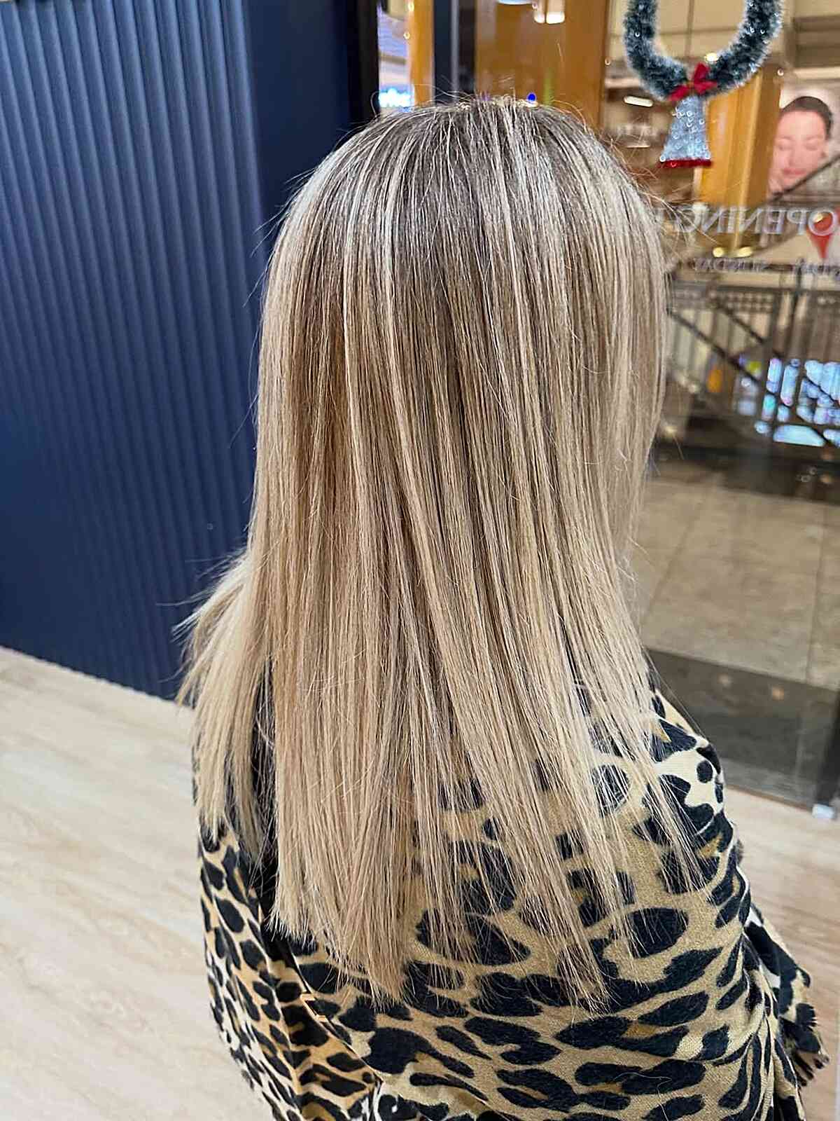 Chin Length Blunt Bob Light Blonde Chin Length Blunt Bob Light Blonde — Classy Lowlights for Blondes