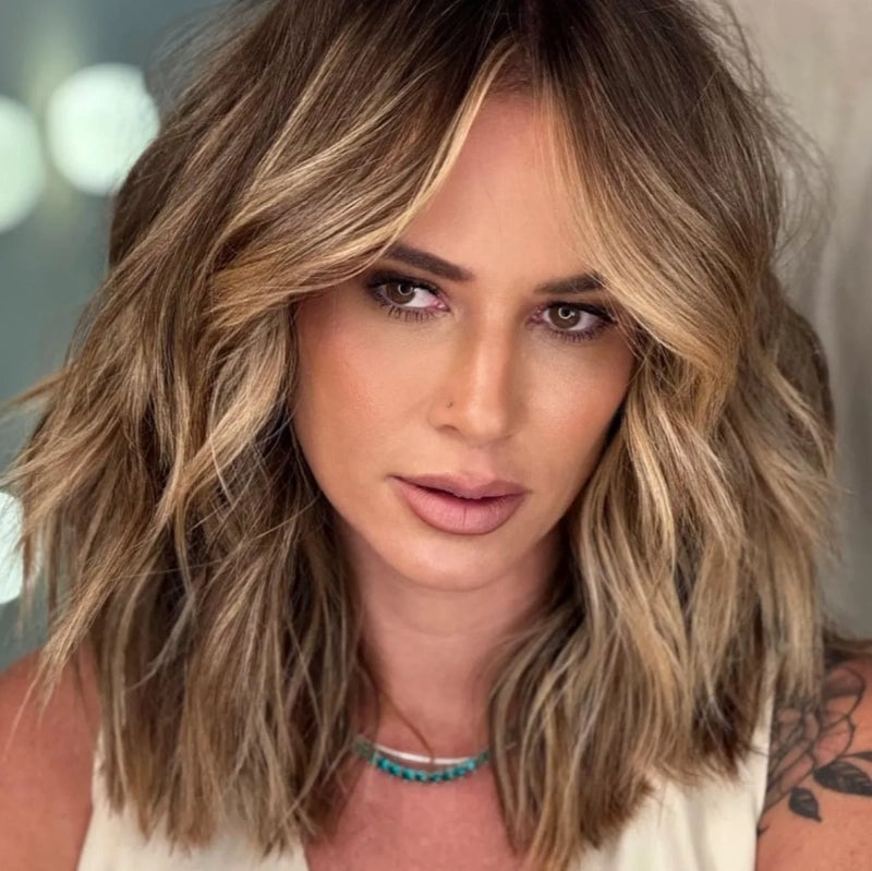 Chin Length Layered Bob With Wispy Bangs — Classy Medium Length Haircuts