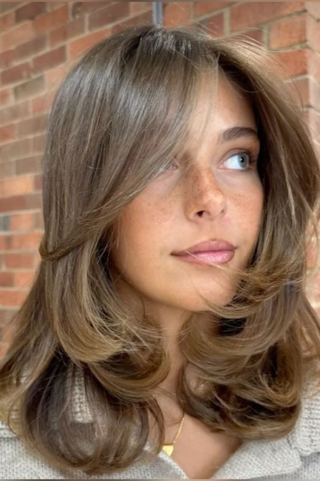 Ash Brown Collarbone Layers, Wavy Ash Brown Collarbone Layers, Wavy — Classy Mid Length Haircuts