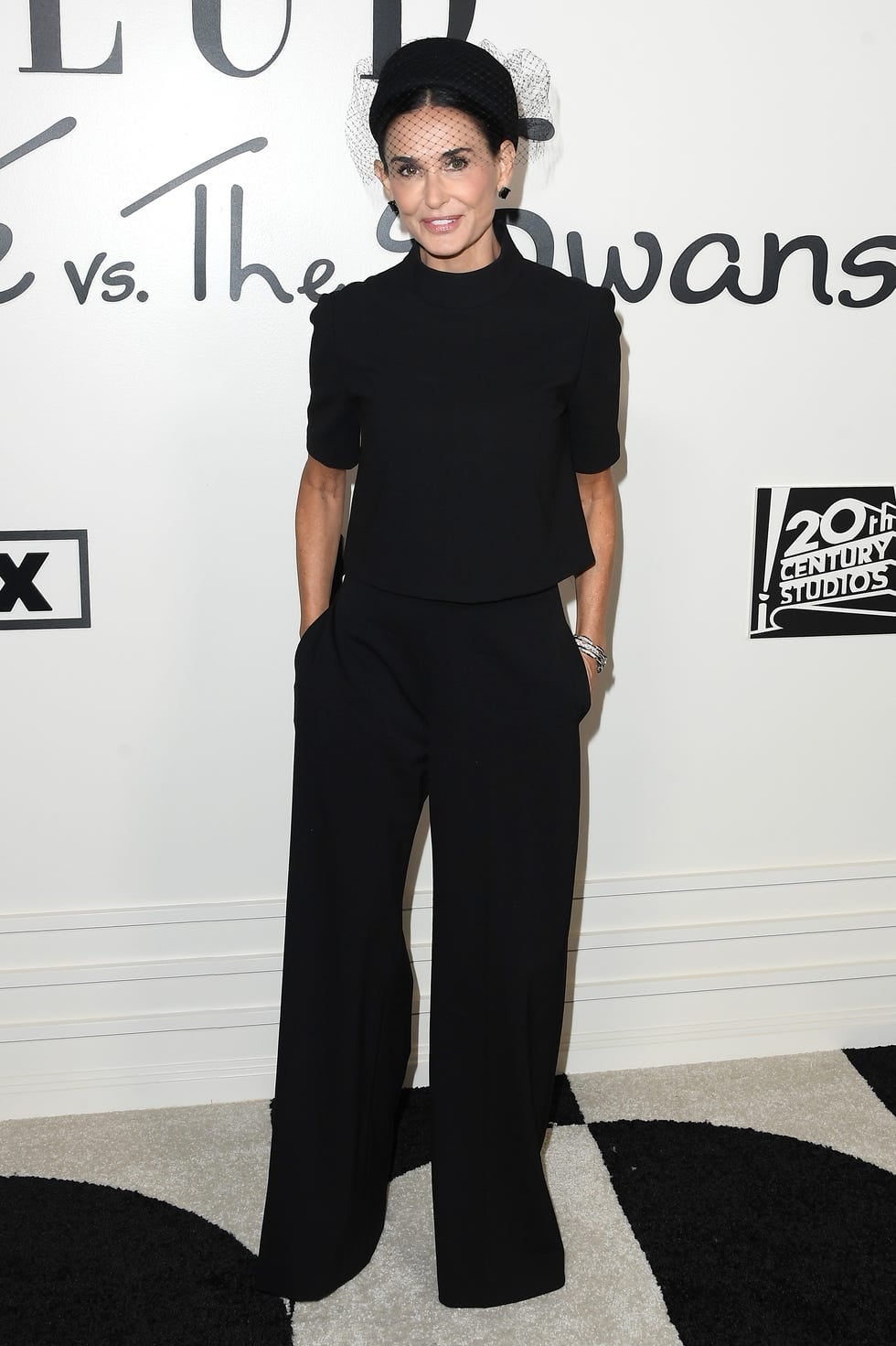 Black Wide-Leg Trousers with Mock-Neck Top and Veiled Hat Black Wide-Leg Trousers with Mock-Neck Top and Veiled Hat — Classy Mob Wife Outfits