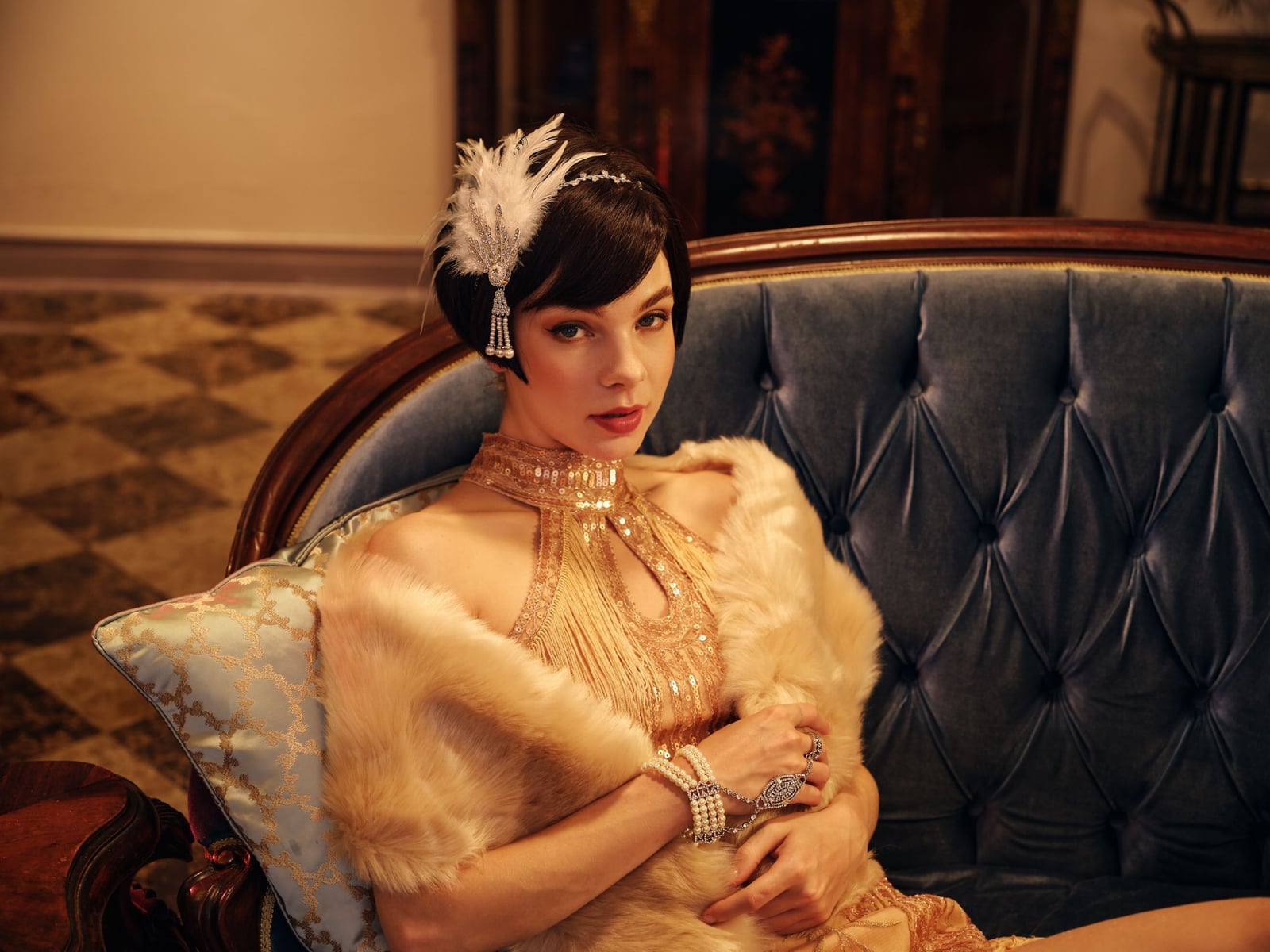 Gold Sequined Flapper-Style Dress With Heeled Shoes — Classy Movies Dresses