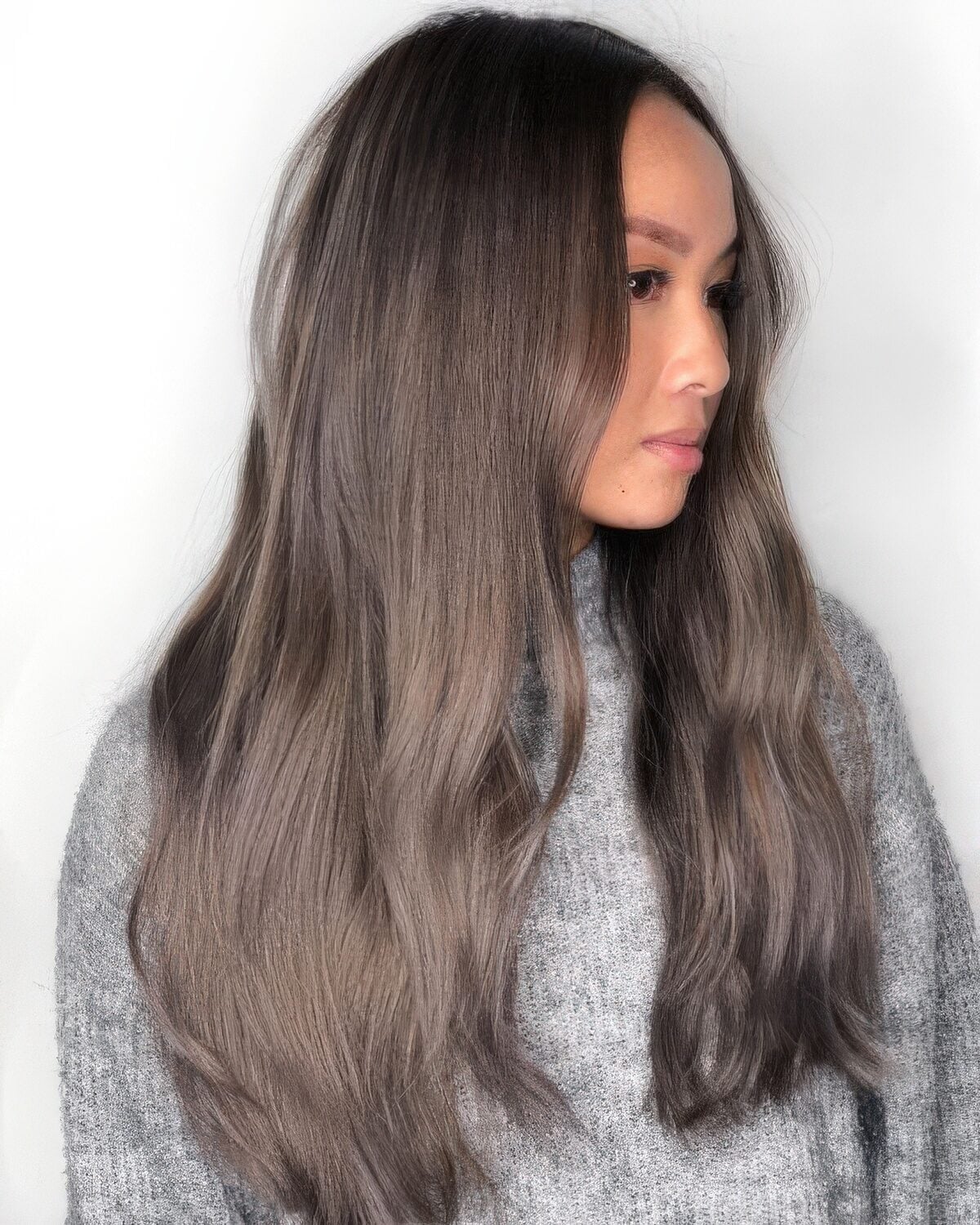 Air-Dried Wavy Mushroom Brown With Subtle Highlights Air-Dried Wavy Mushroom Brown With Subtle Highlights — Classy Mushroom Brown Hair
