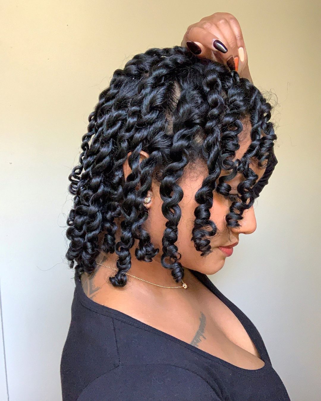 Collarbone Defined Spiral Twists Collarbone Defined Spiral Twists — Classy Natural Hair Twists