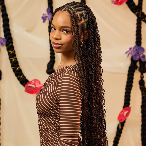 Mid-Back Twists With Side-Swept Fringe Mid-Back Twists With Side-Swept Fringe — Classy Natural Hair Twists