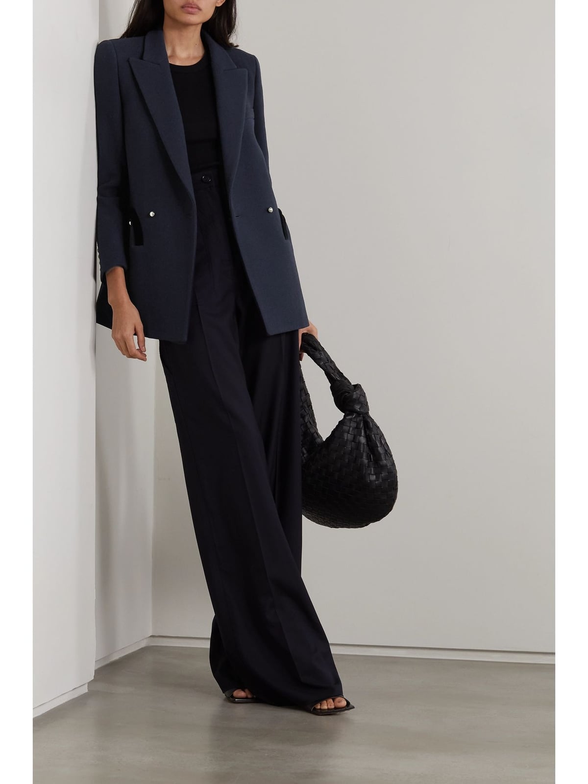 Navy Blazer with Wide-Leg Trousers Navy Blazer with Wide-Leg Trousers — Classy Navy Outfits