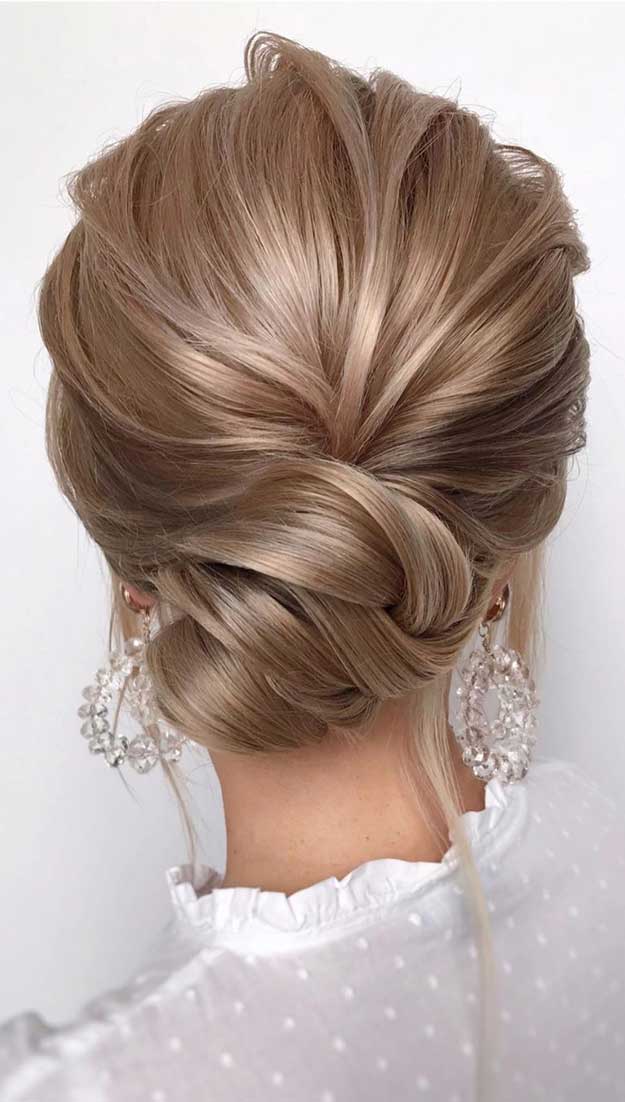 Mid-Back Ash Blonde Twisted Low Bun Mid-Back Ash Blonde Twisted Low Bun — Classy New Hairstyles