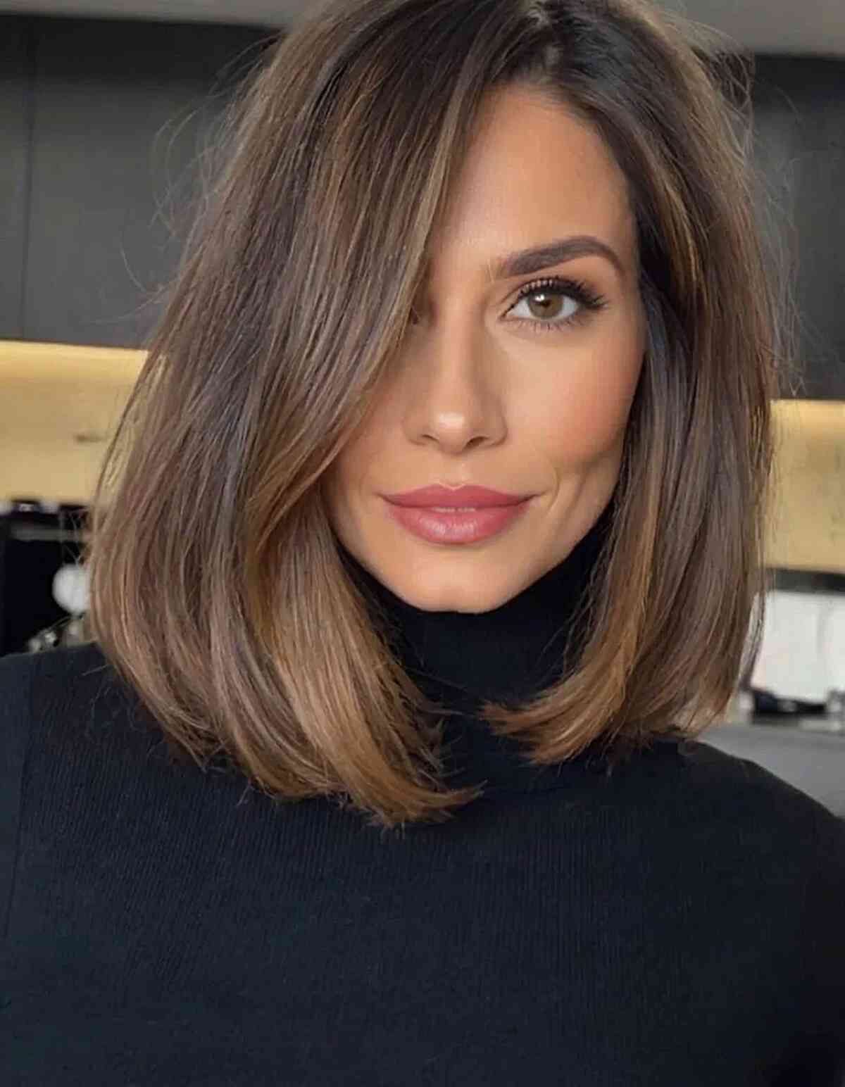 Collarbone Bob With Side Swept Bangs Collarbone Bob With Side Swept Bangs — Classy New Hairstyles
