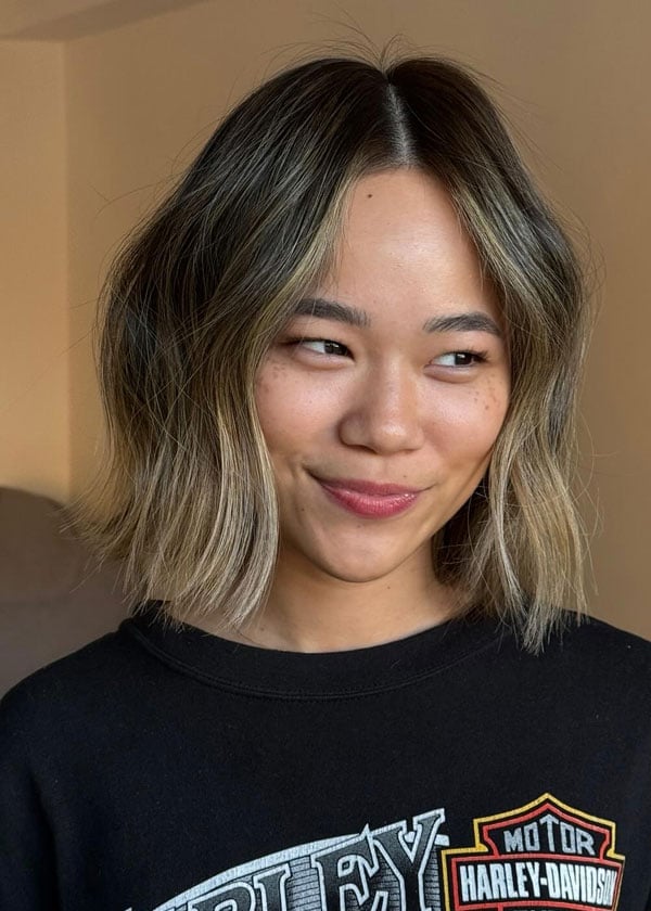 Ash Blonde Ombré Bob With Curtain Bangs Ash Blonde Ombré Bob With Curtain Bangs — Classy Ombré Hair