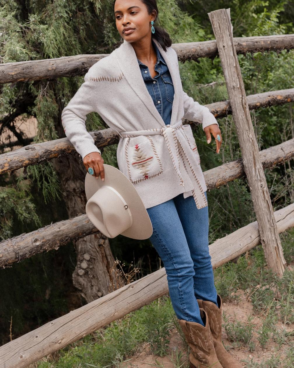Denim Jeans And Shirt With Embroidered Cardigan And Suede Cowboy Boots Denim Jeans And Shirt With Embroidered Cardigan And Suede Cowboy Boots — Classy Outfits with Cowboy Boots