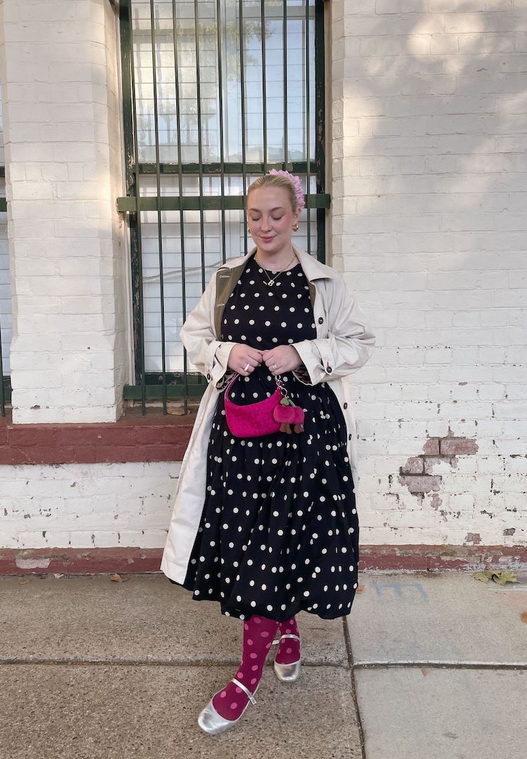 Silver Ballet Flats with Polka Dot Socks and a Trench, Close-Up Take Silver Ballet Flats with Polka Dot Socks and a Trench, Close-Up Take — Classy Outfits with Flats