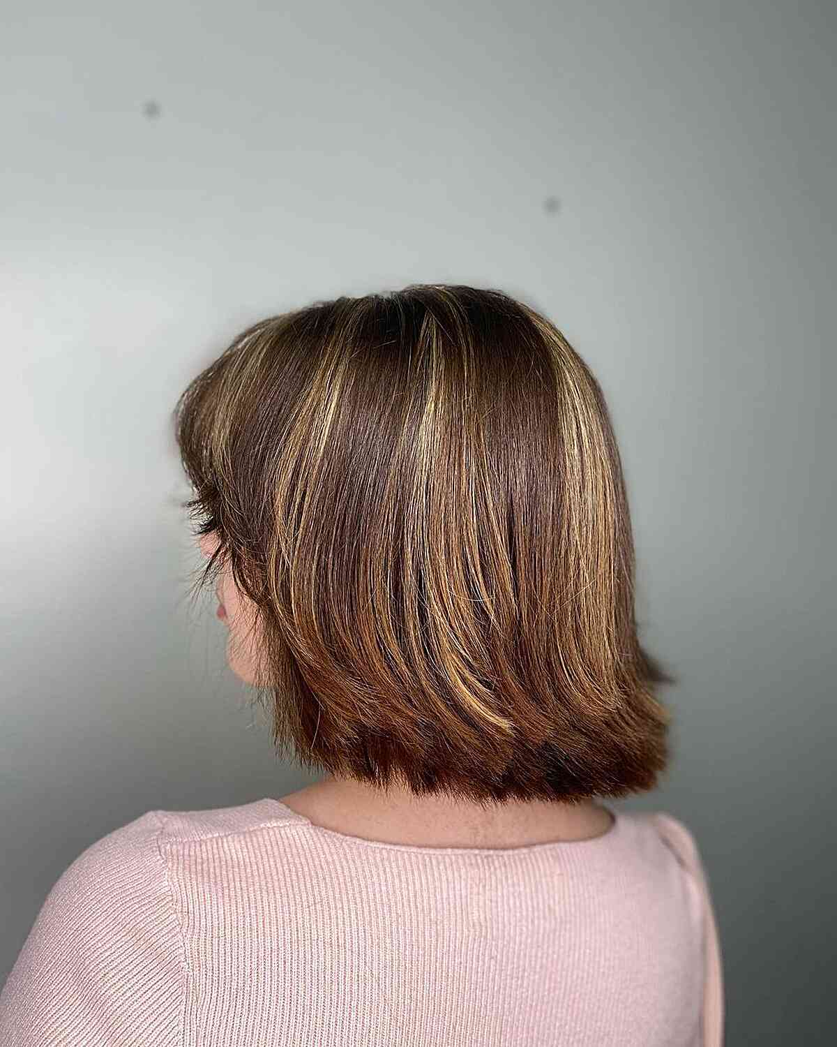 Shag Collarbone With Blonde Highlights Shag Collarbone With Blonde Highlights — Classy Partial Highlights