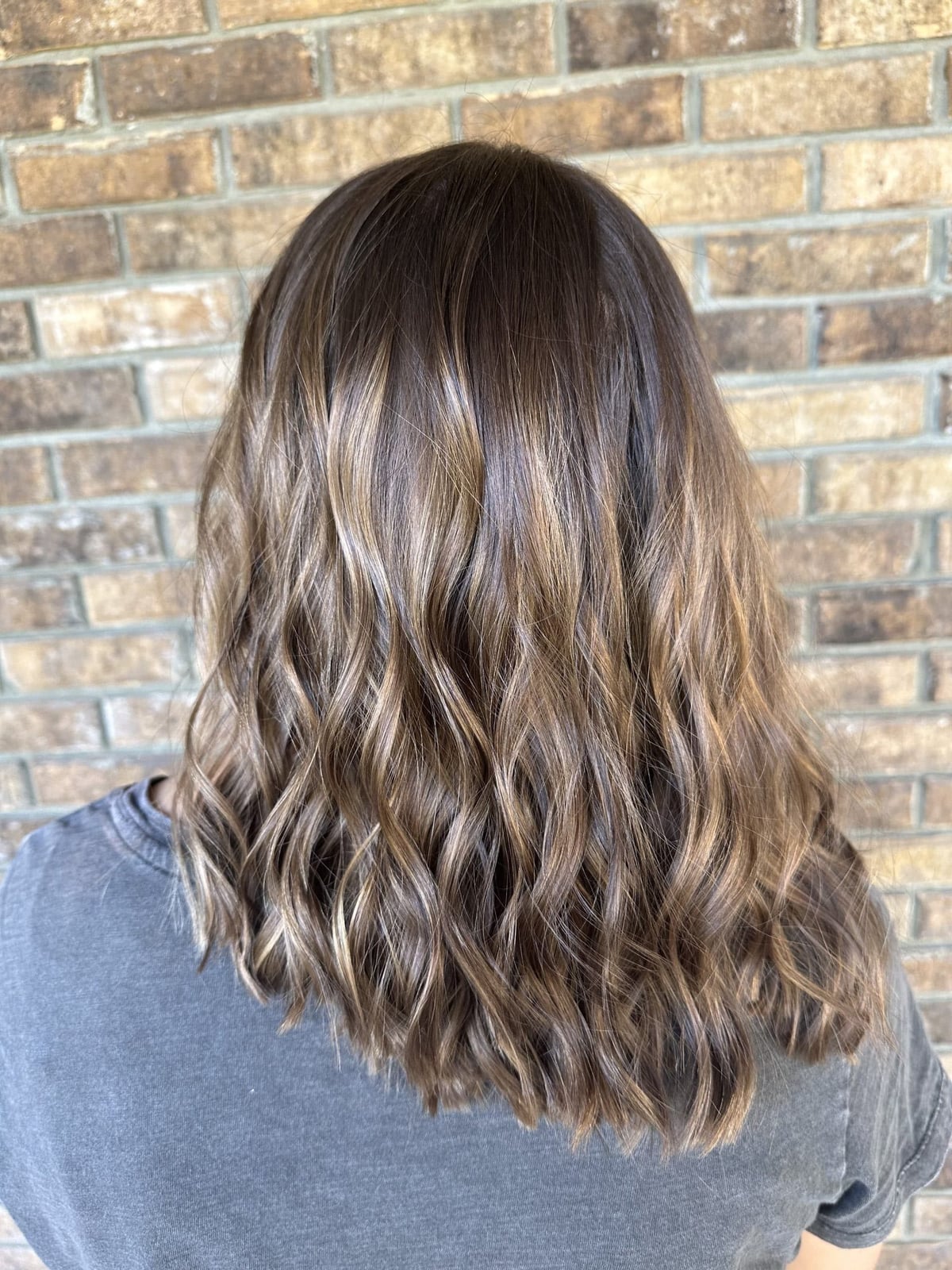 Dark Brown With Honey Highlights Shoulder Length, Wavy Dark Brown With Honey Highlights Shoulder Length, Wavy — Classy Partial Highlights