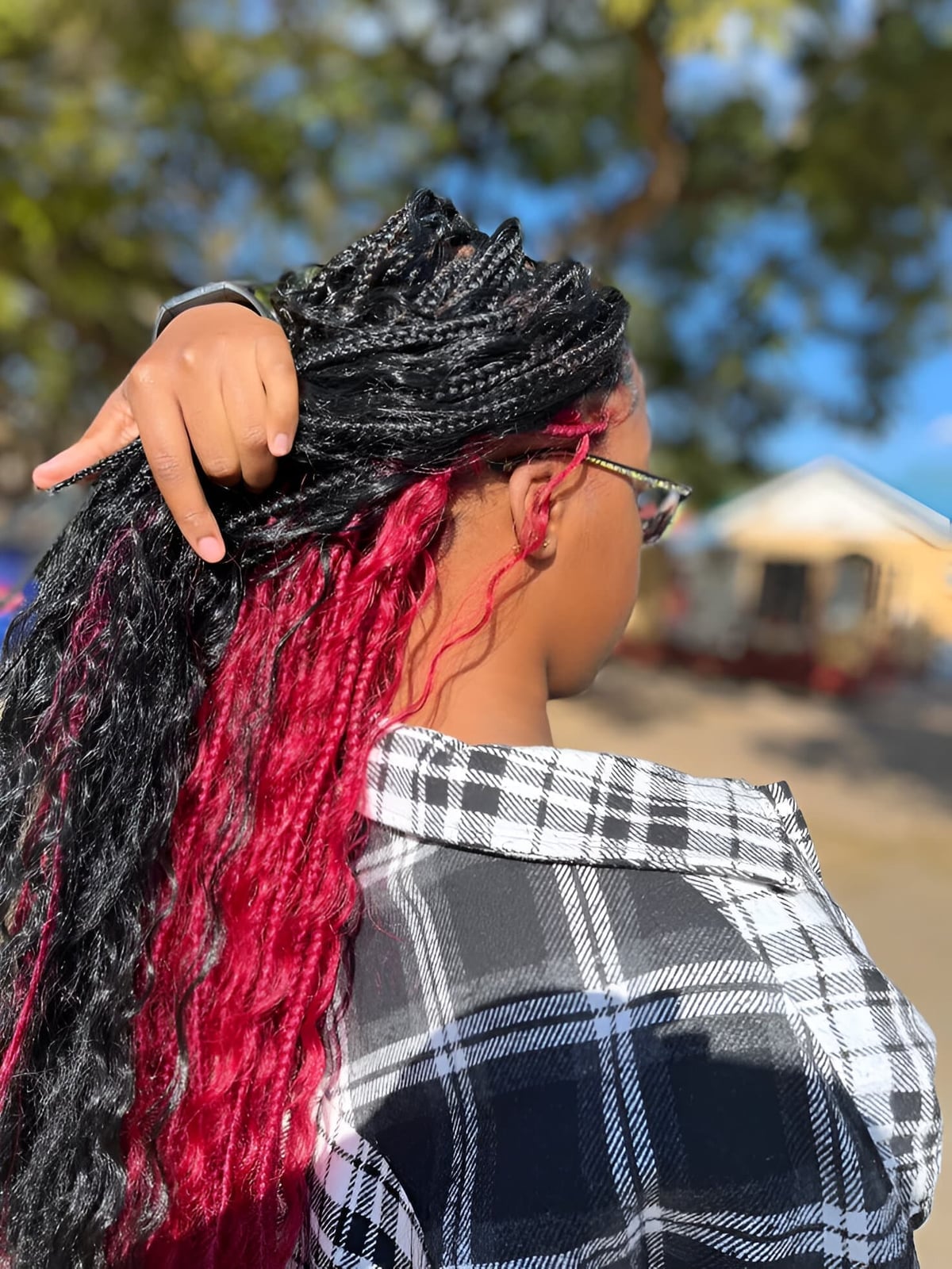 Mid-Back Box Braids With Vibrant Red Peekaboo Strands — Classy Peekaboo Braids