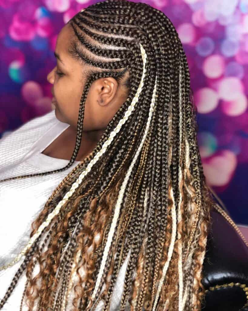 Mid-Back Box Braids With Mixed Colors and Curly Ends, Wavy — Classy Peekaboo Braids