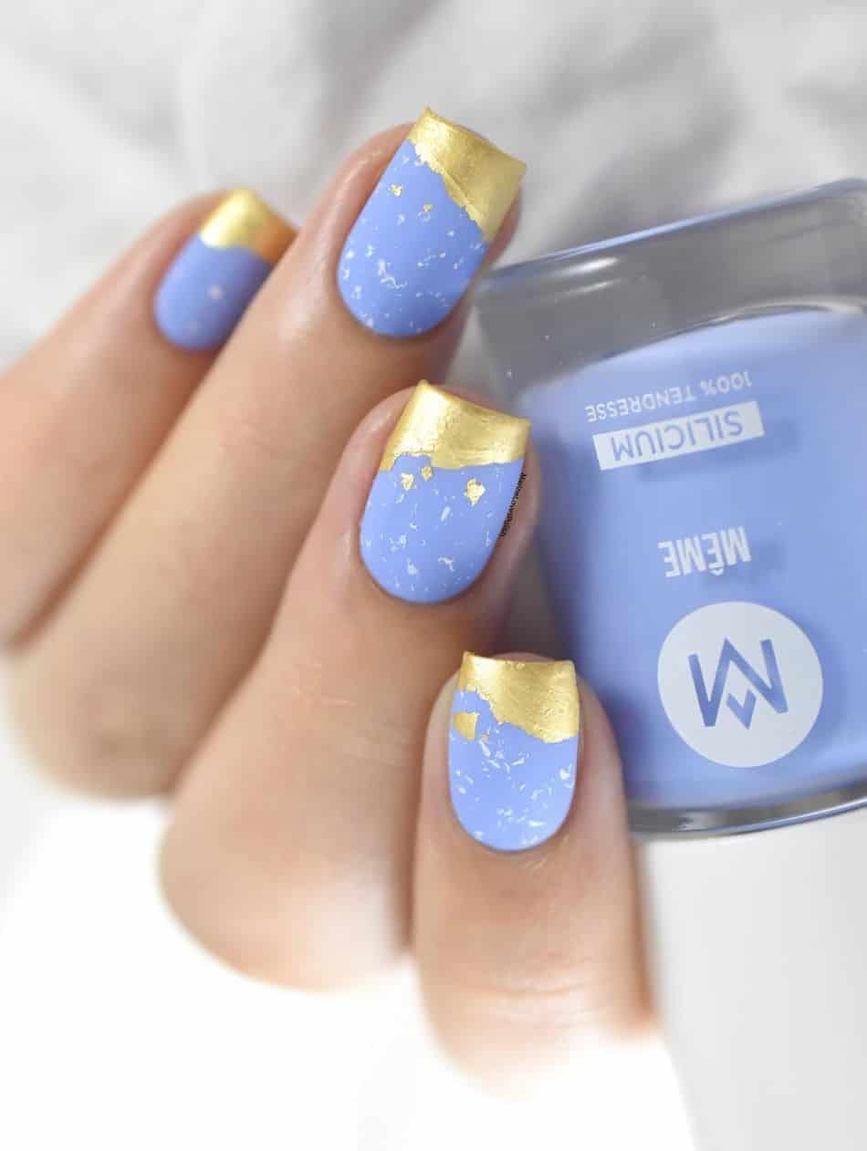 Matte Periwinkle Gold Foil Flakes Short Almond Nails Matte Periwinkle Gold Foil Flakes Short Almond Nails — Classy Periwinkle Nails