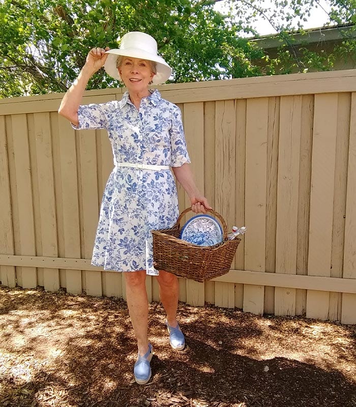 Floral Print Dress With Belted Waist Floral Print Dress With Belted Waist — Classy Picnic Outfit