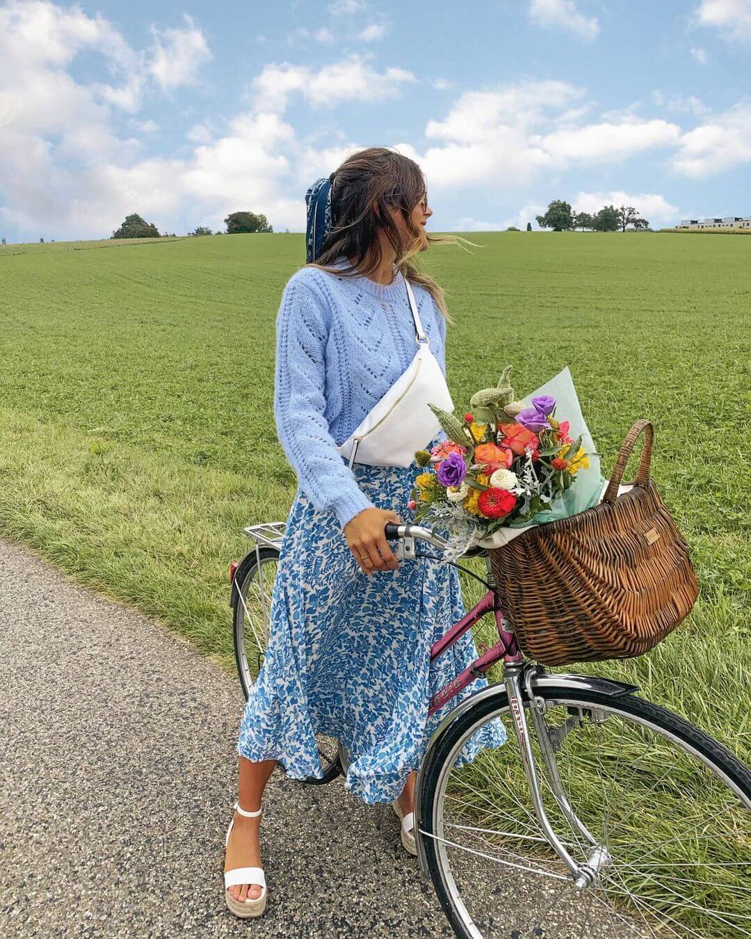 Knit Sweater Over T-Shirt With Floral Midi Skirt Knit Sweater Over T-Shirt With Floral Midi Skirt — Classy Picnic Outfit