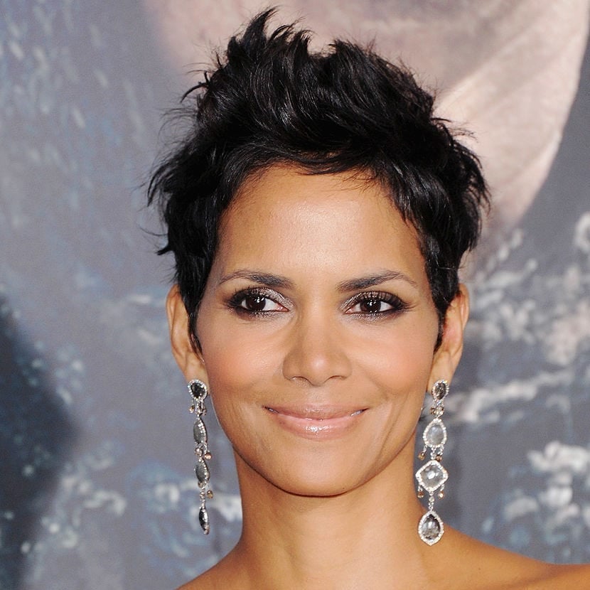 Voluminous Black Pixie With Spiky Pieces Voluminous Black Pixie With Spiky Pieces — Classy Pixie Haircuts