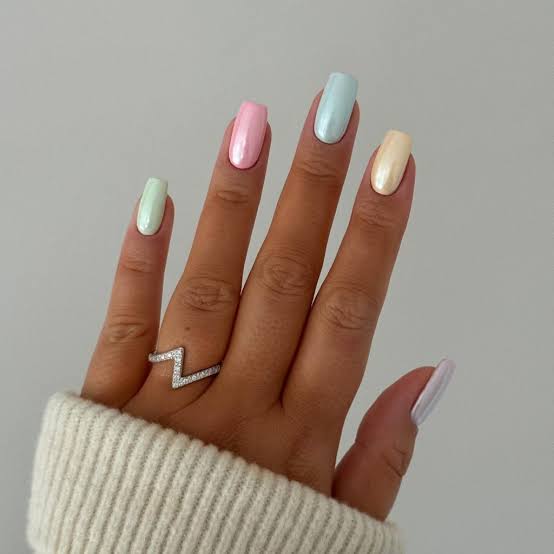 Pastel Shimmer Medium Square Nails Pastel Shimmer Medium Square Nails — Classy Plain Nails