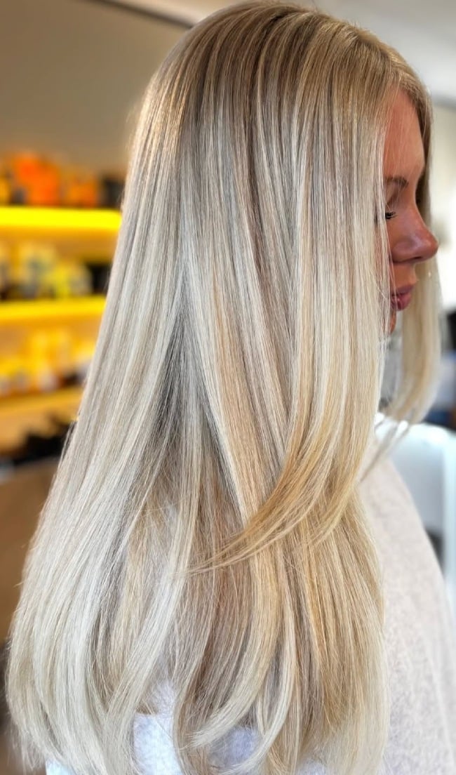 Mid-Back Platinum Beige Blonde With Highlights — Classy Platinum Highlights