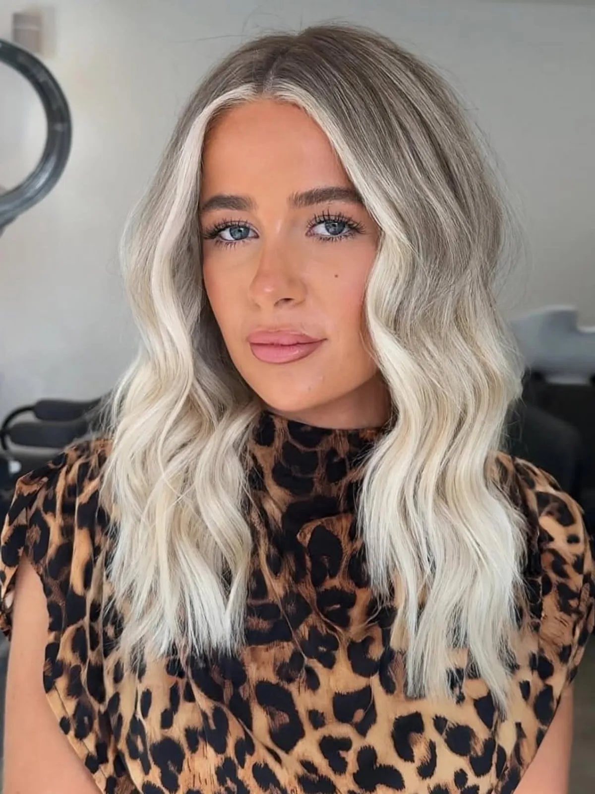 Shoulder Length Layers With Ash Platinum Highlights and Curtain Bangs — Classy Platinum Highlights