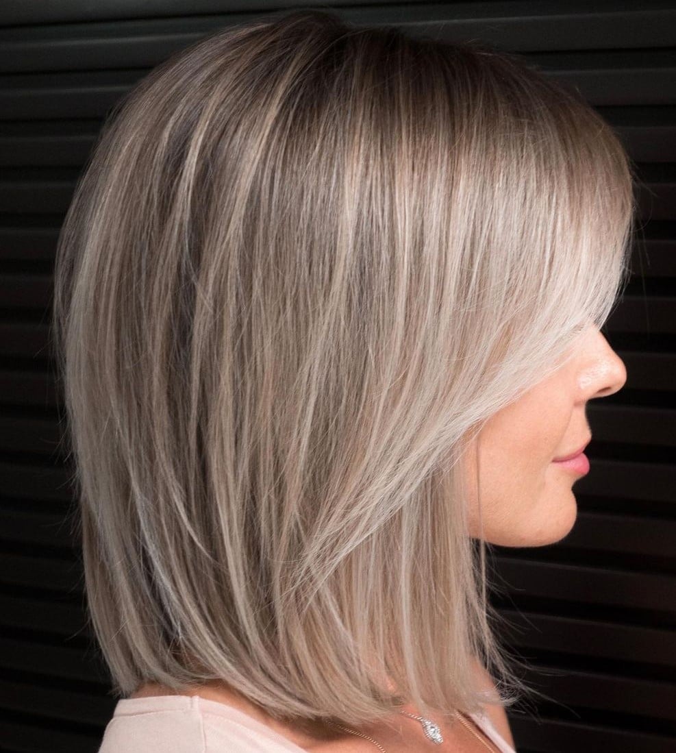 Collarbone Layers With Platinum Highlights and Curtain Bangs — Classy Platinum Highlights