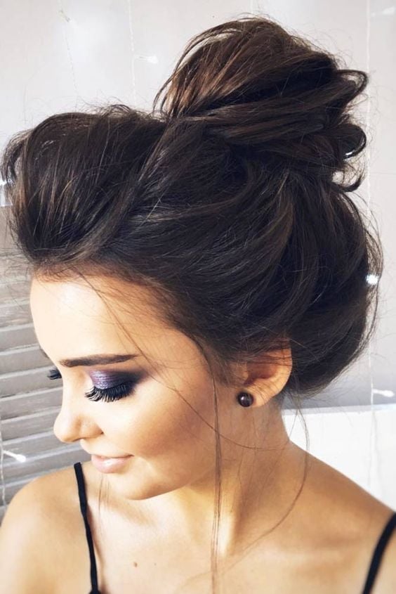 Voluminous Messy Bun Voluminous Messy Bun — Classy Puff Hairstyles