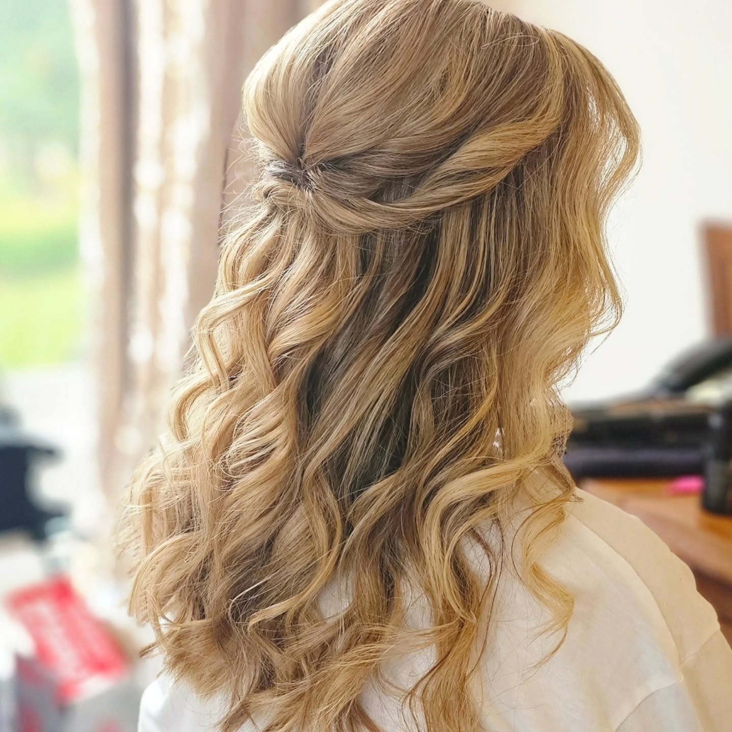 Mid-Back Half-Up With Twisted Sections Mid-Back Half-Up With Twisted Sections — Classy Rainy Days Hairstyles
