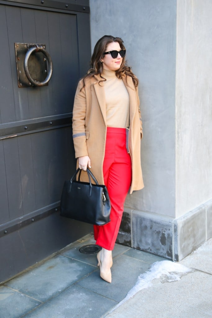 Red Straight Leg Trousers With Camel Coat And Beige Turtleneck Red Straight Leg Trousers With Camel Coat And Beige Turtleneck — Classy Red Pants Outfits
