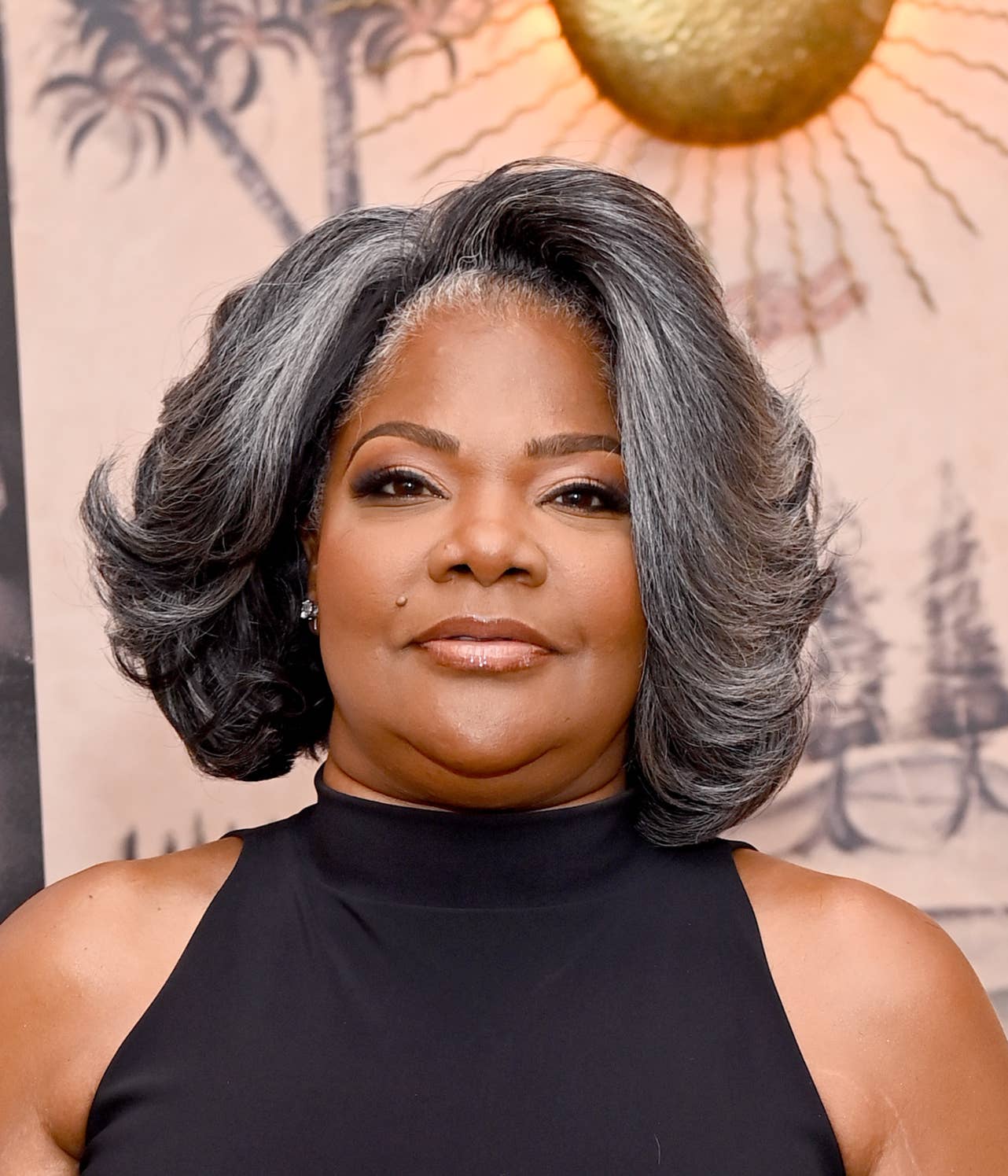 Voluminous Collarbone Bob With Silver Highlights Voluminous Collarbone Bob With Silver Highlights — Classy Salt and Pepper Hair