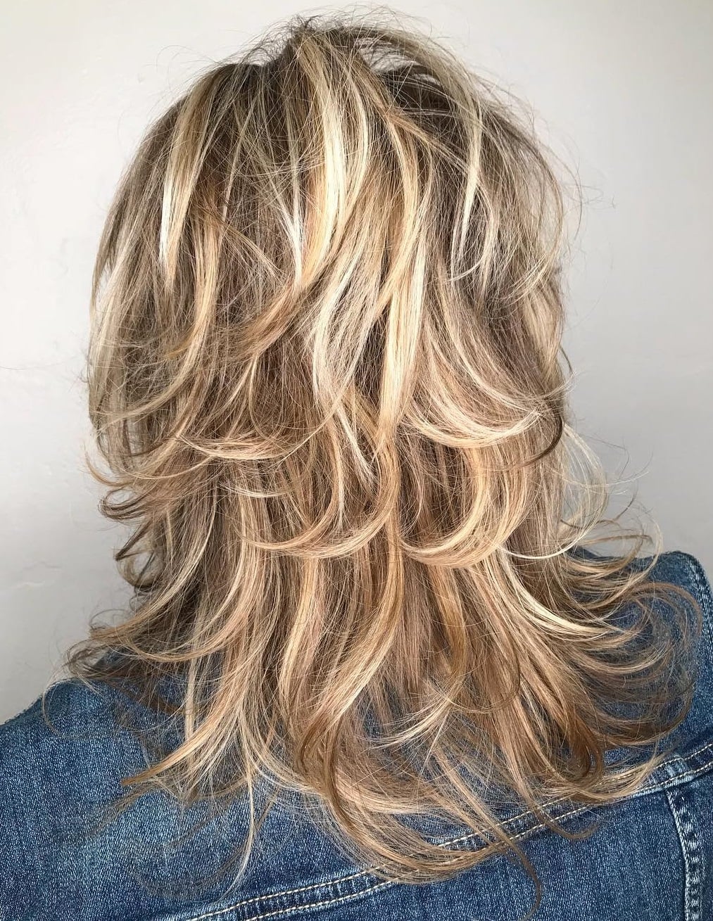 Mid-Back Blonde Shag With Heavy Layers Mid-Back Blonde Shag With Heavy Layers — Classy Shag Hair