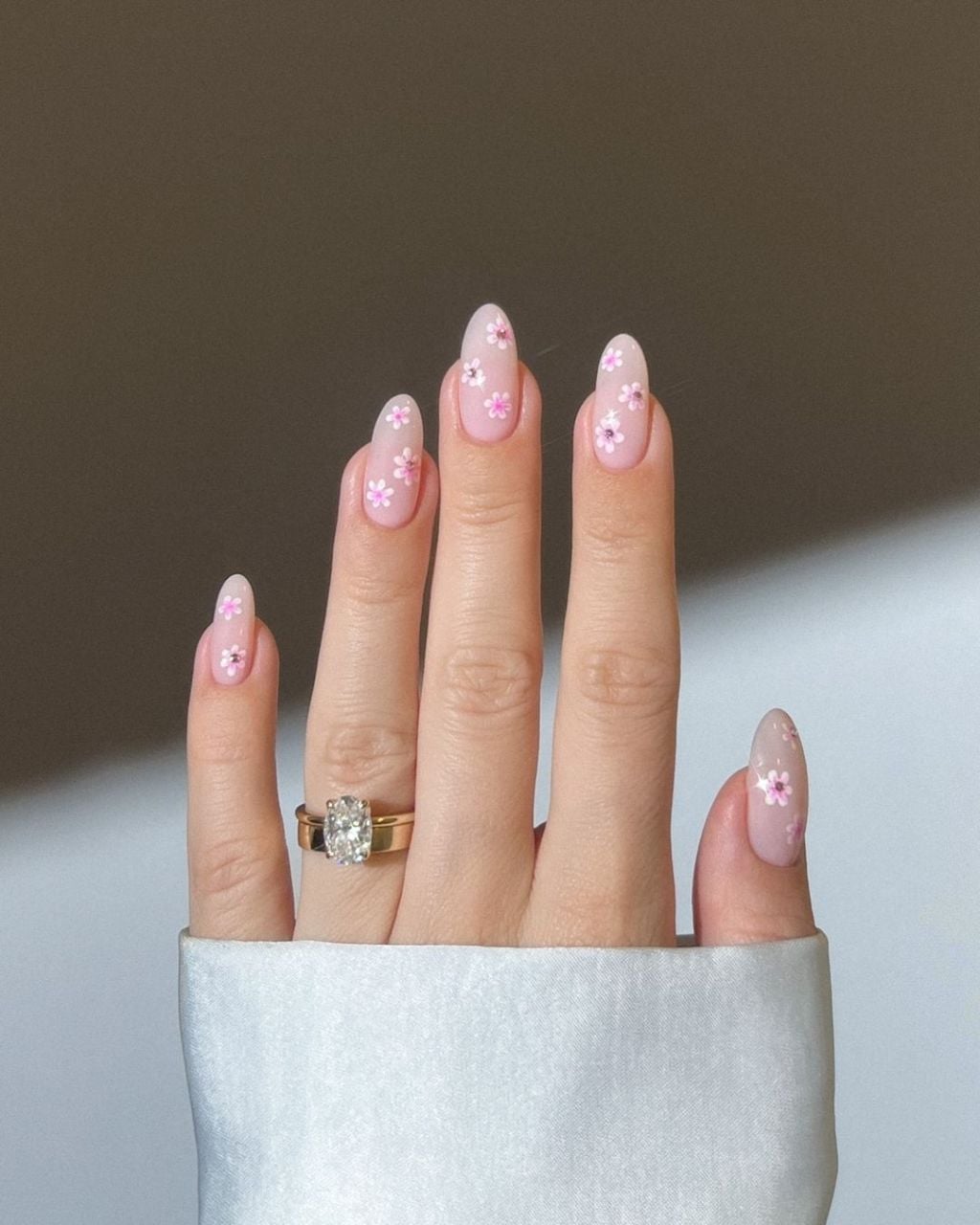 Medium Almond Sheer Pink Jelly Floral Accents Medium Almond Sheer Pink Jelly Floral Accents — Classy Sheer Nails