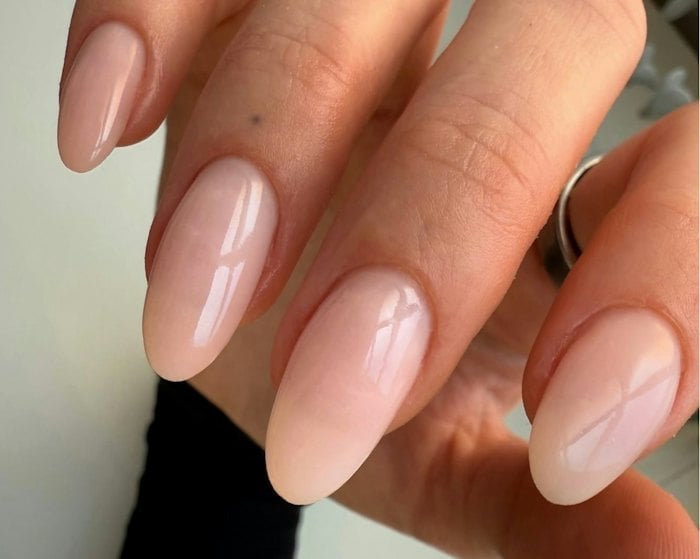 Short Oval Glossy Glass Effect Nails Short Oval Glossy Glass Effect Nails — Classy Sheer Nails