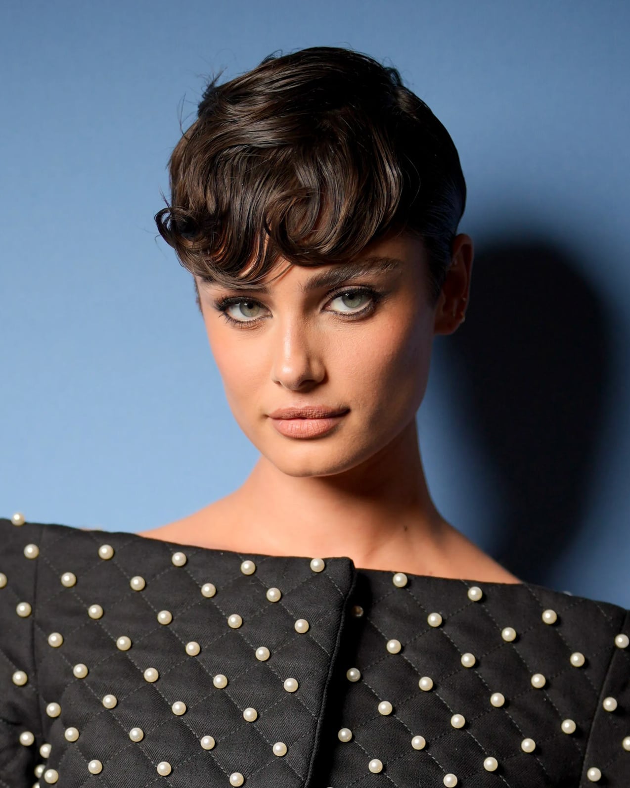 Textured Dark Brown Pixie With Curtain Bangs — Classy Short Hair Haircuts