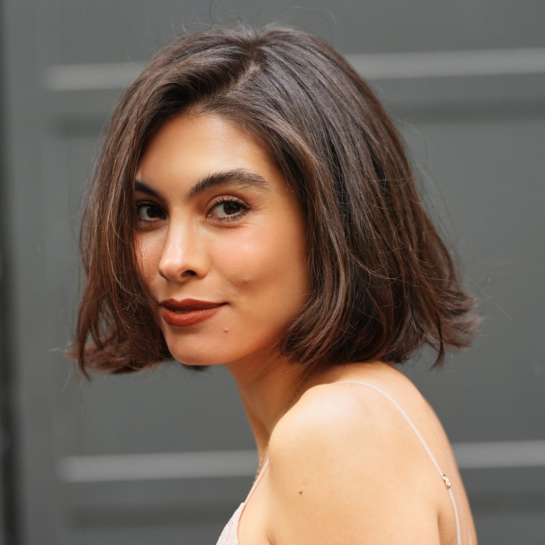 Thick Chin Length Dark Brown Bob Volume Thick Chin Length Dark Brown Bob Volume — Classy Side Part Bob