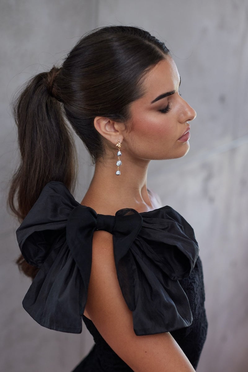 Sleek High Ponytail With Side Part — Classy Side Part Ponytail