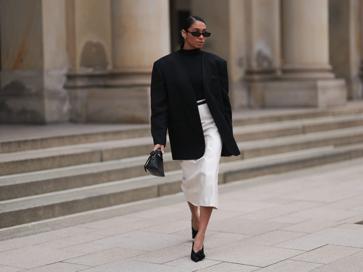White Midi Skirt with Black Turtleneck and Oversized Blazer White Midi Skirt with Black Turtleneck and Oversized Blazer — Classy Skirt Outfit Work