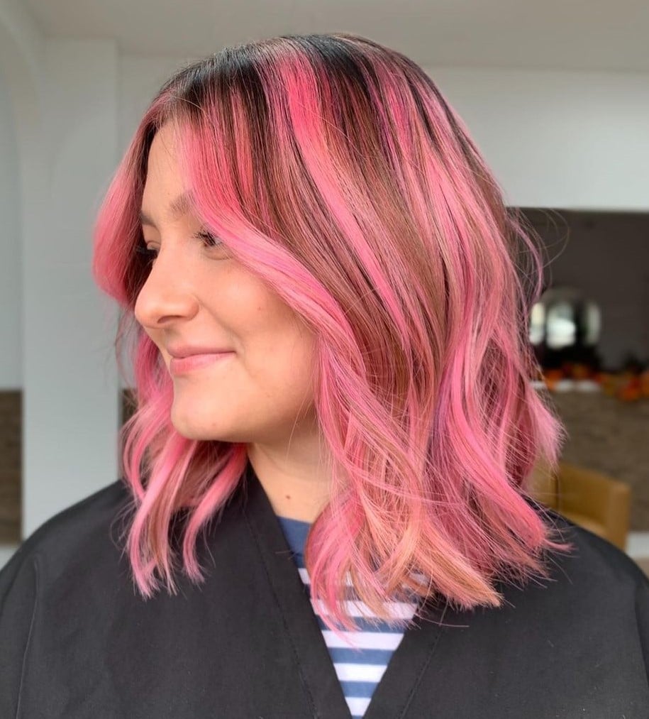 Collarbone Wavy Pink Lob With Darker Pink Highlights Collarbone Wavy Pink Lob With Darker Pink Highlights — Classy Skunk Stripe Hair