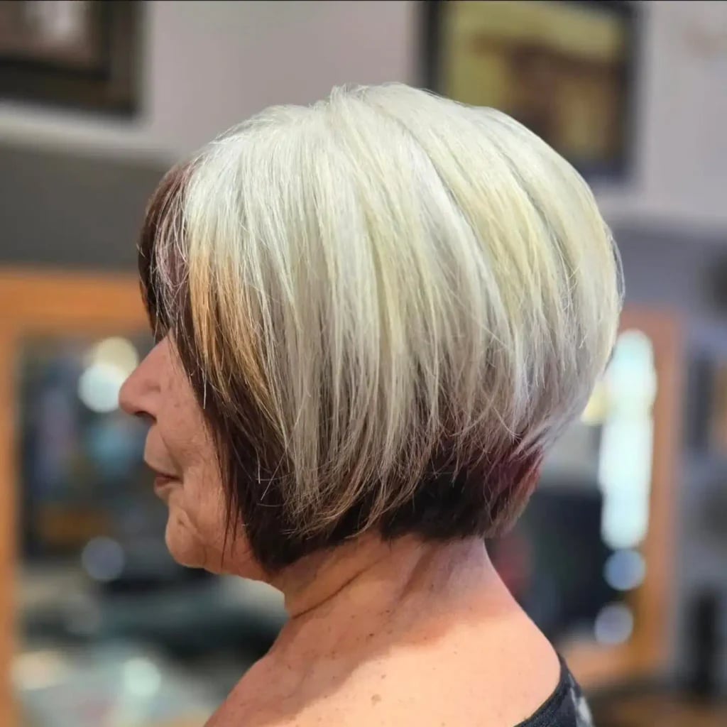 Dark Brown Stacked Bob Rounded Shape Dark Brown Stacked Bob Rounded Shape — Classy Stacked Bob