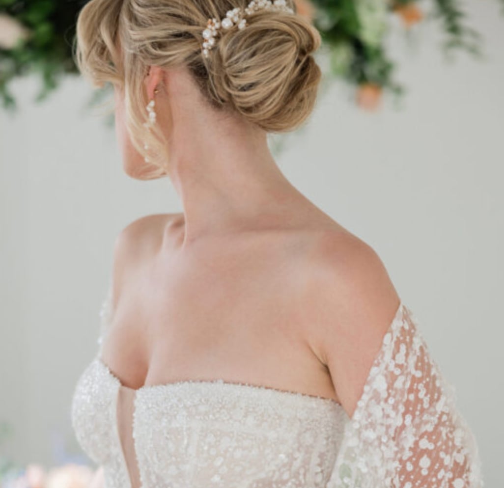 Soft Textured Blonde Updo With Pearls Soft Textured Blonde Updo With Pearls — Classy Strapless Dresses Hairstyles