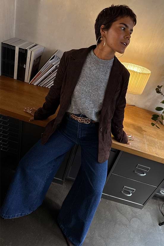 Oversized Dark Brown Suede Blazer with Gray Sweater — Classy Suede Jacket Outfits