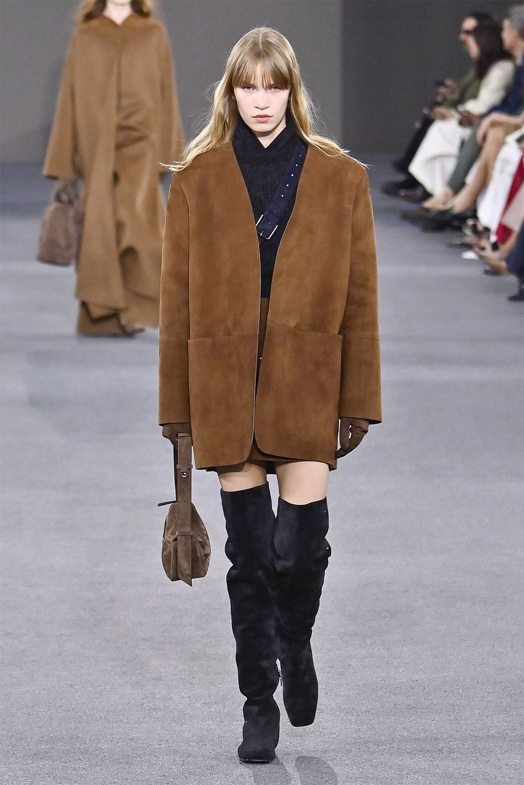 Oversized Brown Suede Coat with Navy Top and Mini Skirt — Classy Suede Jacket Outfits