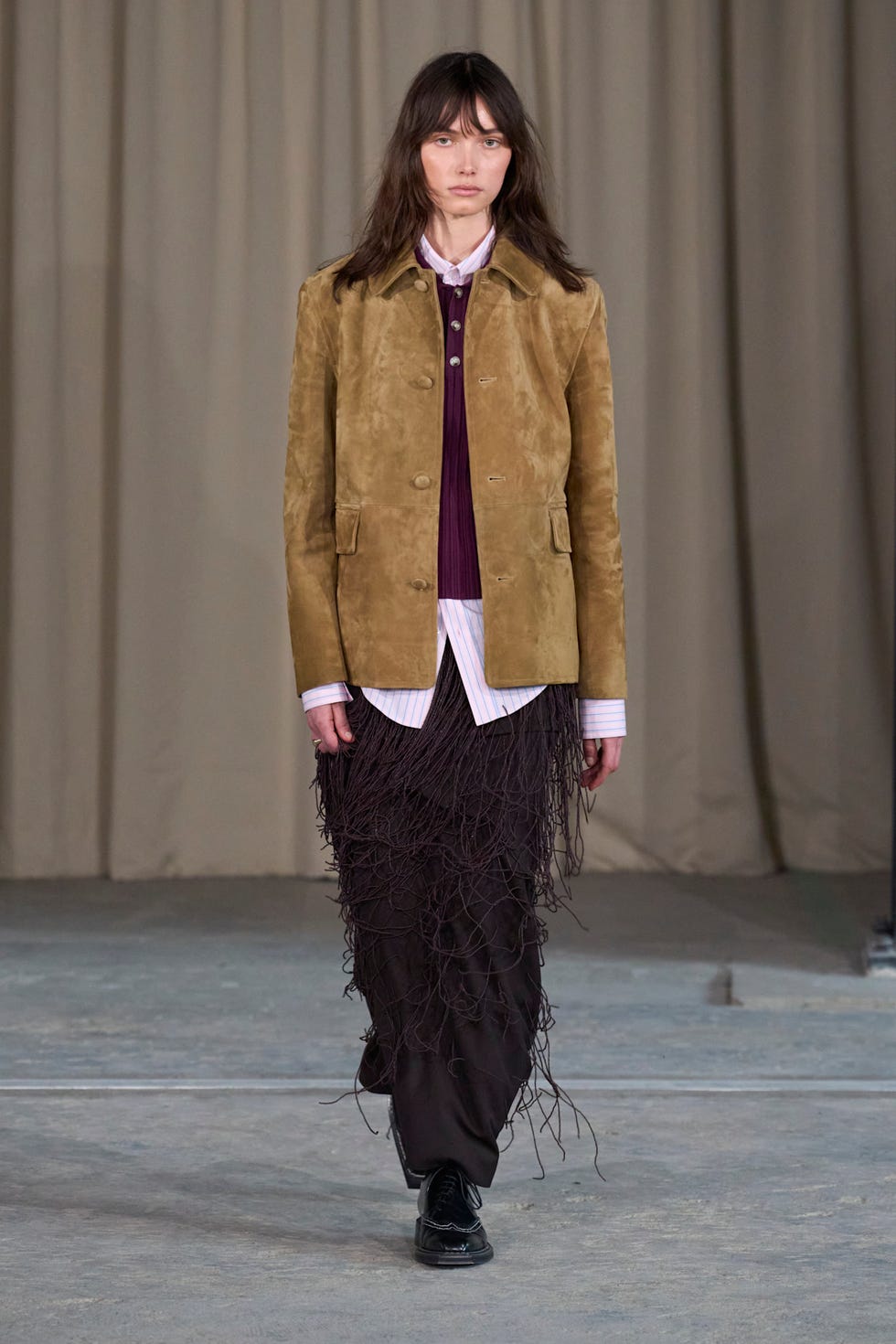 Tan Suede Jacket with Purple Vest and Brown Skirt — Classy Suede Jacket Outfits