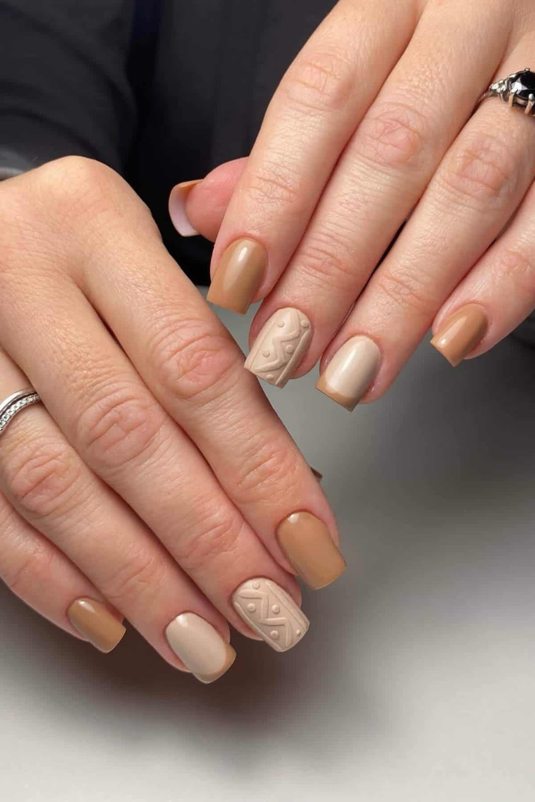 Matte Tan Beige 3D Knit Short Square Nails Matte Tan Beige 3D Knit Short Square Nails — Classy Tan Nails
