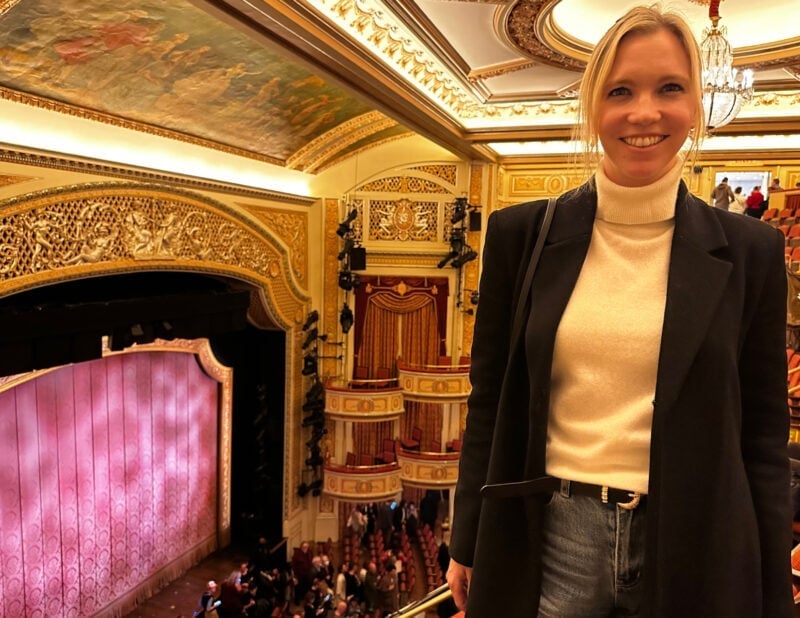 Black Blazer With Cream Turtleneck and Blue Jeans — Classy Theater Outfits