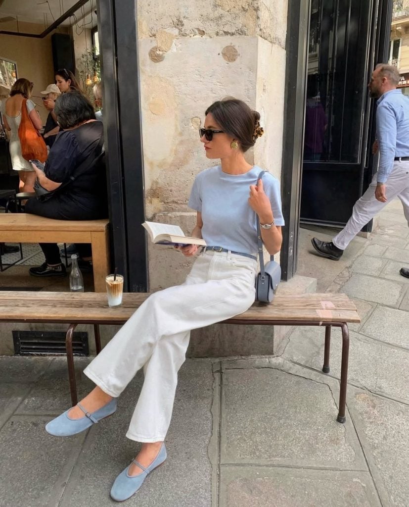 Light Blue T-Shirt with Off-White Wide-Leg Jeans — Classy Under Outfits