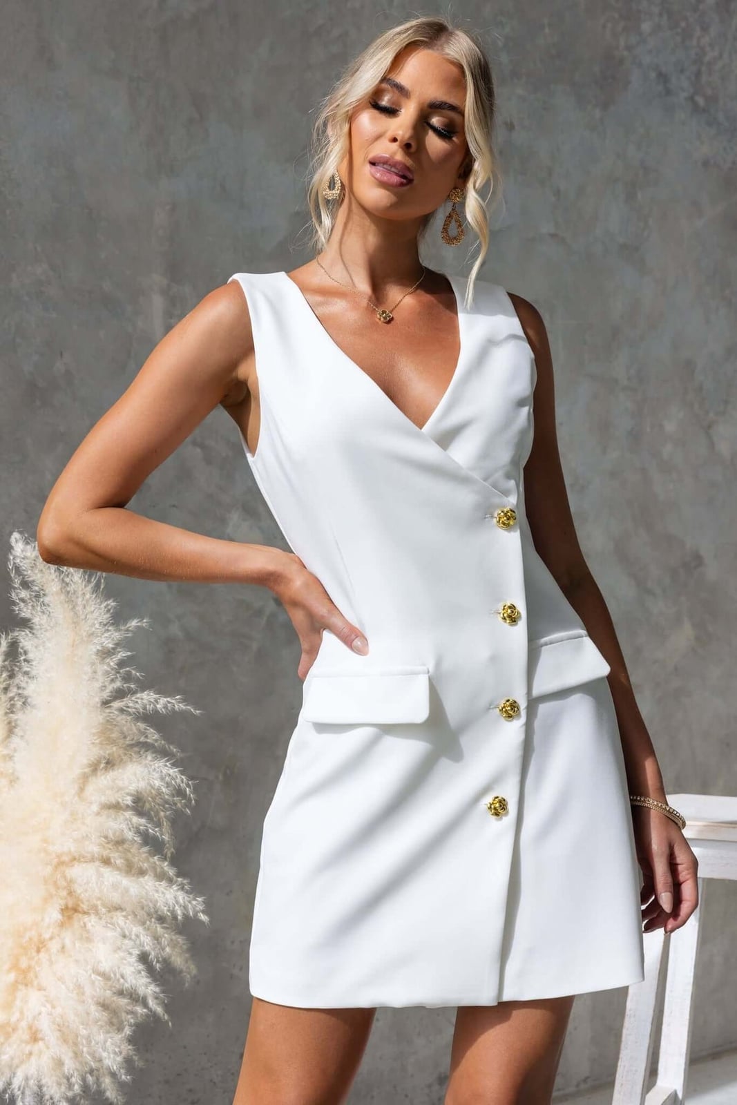 White Sleeveless Blazer Dress Smart Casual White Sleeveless Blazer Dress Smart Casual — Classy Up Dress
