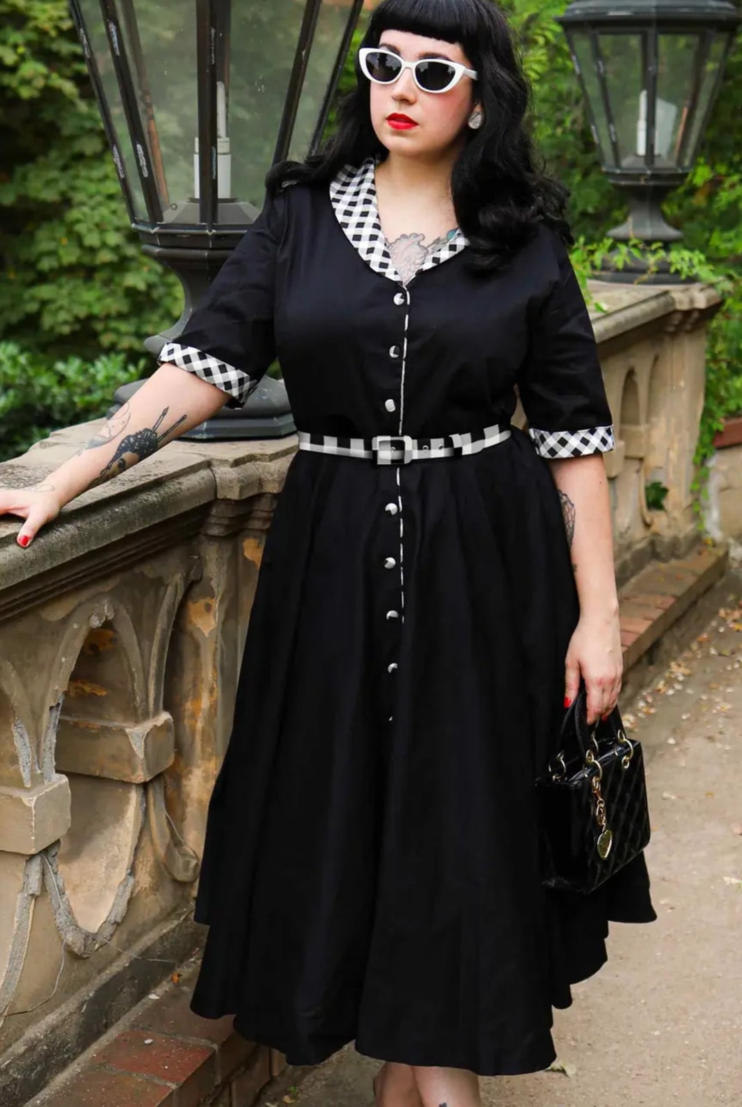 Gingham Trim Swing Dress for Daytime Events Gingham Trim Swing Dress for Daytime Events — Classy Vintage Outfits