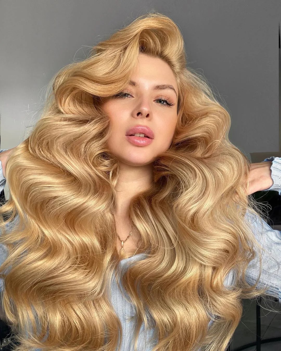 Voluminous Ash Blonde Curls Past Shoulders Voluminous Ash Blonde Curls Past Shoulders — Classy Volumizing Hair